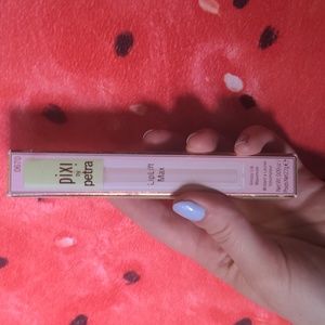NWT Pixi by Petra Liplift Max in Petal Ice